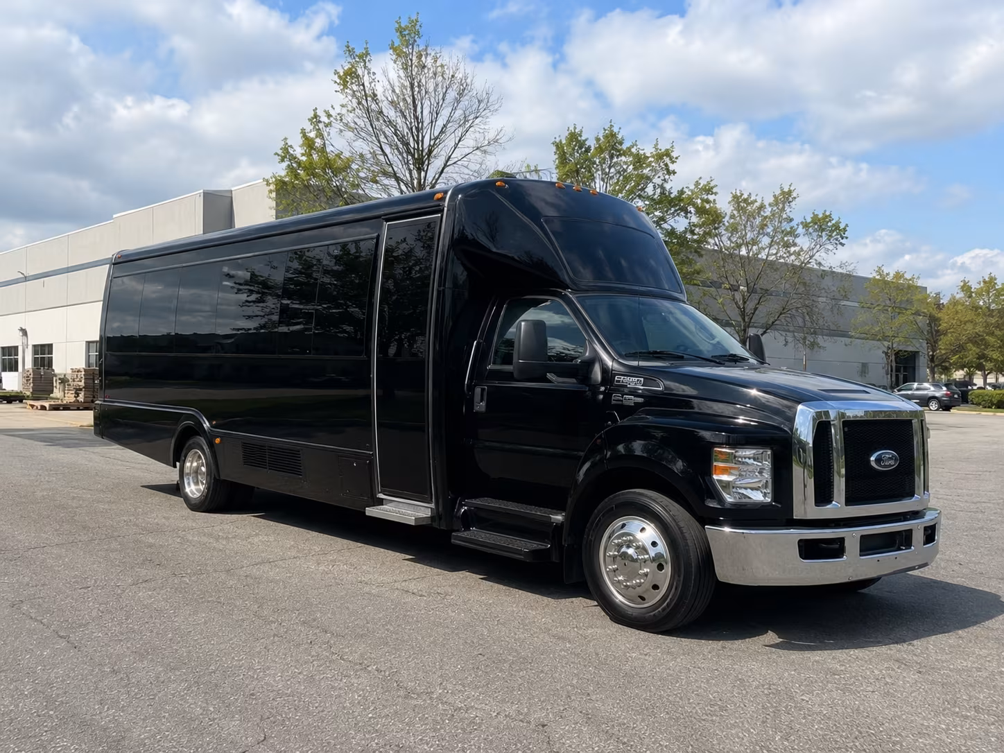 compare bus rental pricing in palmdale online upfront and in minutes