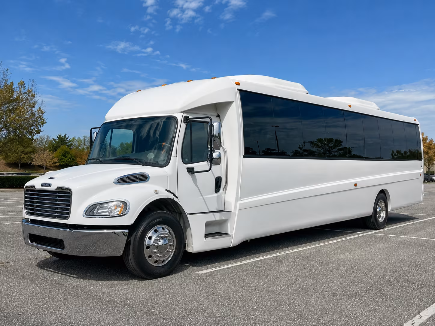 palmdale 30 passenger party bus
